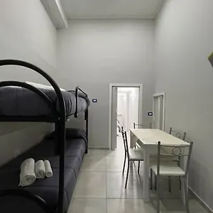 Apartamento Casa Nennella 2, Nápoles