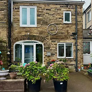 Apartment Angels - Hidden Gem United Kingdom