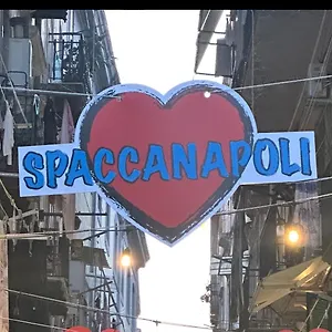 Apartamento La Casa Di Patta A Spaccanapoli, Nápoles