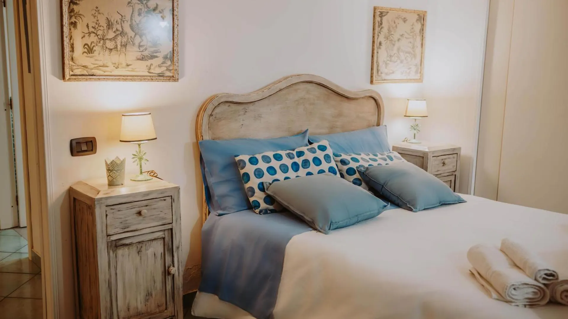 San Gregorio Luxury Apartments Nápoly 0*,  Olaszország